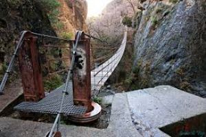 Rutas-por-Granada-Los-Cahorros