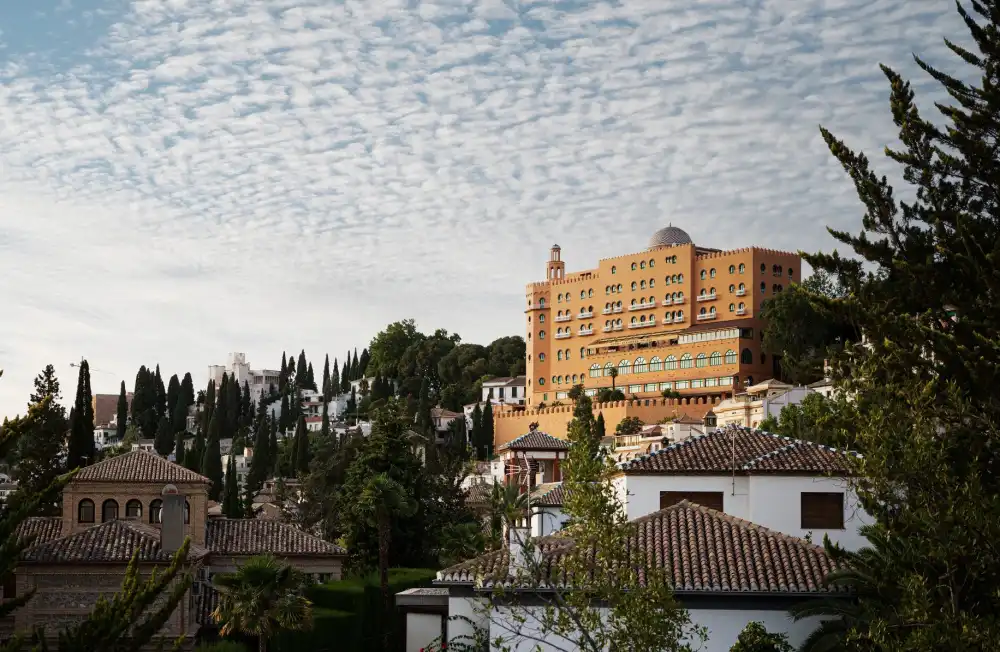 Donde alojarse en Granada